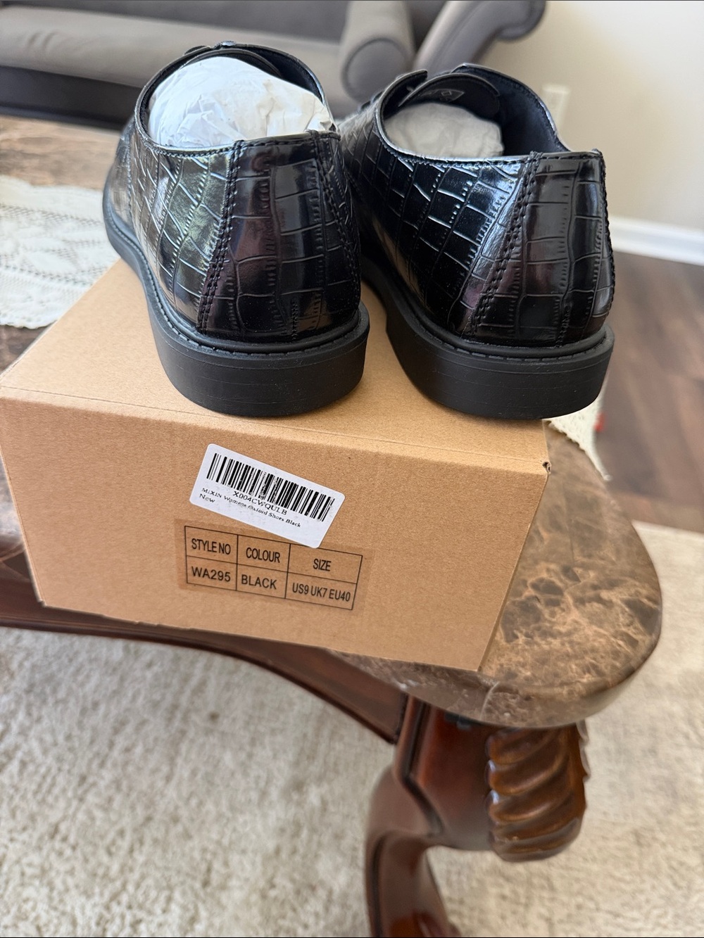 Men's Black Croc-Embossed Leather Dress Shoes